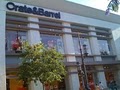 Crate and Barrel image 2