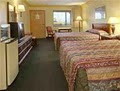 Days Inn Crowley LA image 3