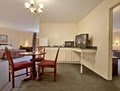 Days Inn Doniphan MO image 6