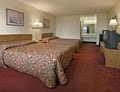 Days Inn image 8