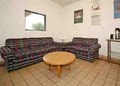 Econo Lodge Airport image 7