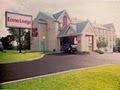 Econo Lodge Airport image 9