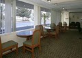 Econo Lodge Sequoia Area image 4