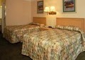 Econo Lodge Sequoia Area image 1
