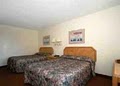 Econo Lodge image 3