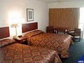 Econo Lodge image 4