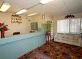 Econo Lodge image 4