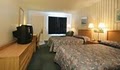 Econo Lodge image 4