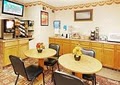Econo Lodge image 6