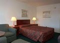 Econo Lodge image 6