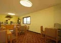 Econo Lodge image 6