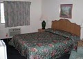 Econo Lodge image 6