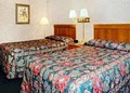 Econo Lodge image 6