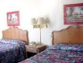 Econo Lodge image 8