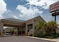 Econo Lodge image 8