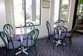 Econo Lodge image 9