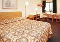 Econo Lodge image 10