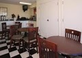 Econo Lodge image 10