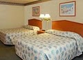 Econo Lodge image 1