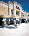 Hampton Inn & Suites image 9