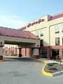 Hampton Inn Youngstown-North image 10