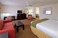 Holiday Inn Express Hotel Litchfield image 3
