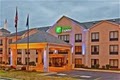 Holiday Inn Express Hotel Paducah image 1