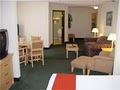 Holiday Inn Express Hotel & Suites Superior image 4