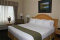Holiday Inn Express Hotel Watertown - Thousand Islands image 4