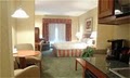 Holiday Inn Express, Inn & Suites image 4