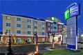 Holiday Inn Express & Suites image 1