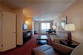 Holiday Inn image 4