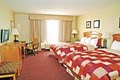 Holiday Inn image 9