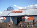 Hooters image 4