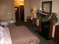 Inn At Christmas Place image 5