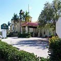 La Quinta Inn & Suites Ft. Myers - Sanibel Gateway image 4