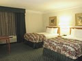La Quinta Inn & Suites Myrtle Beach Broadway Area image 4