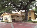 La Quinta Inn Waco University image 1