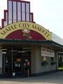 Maple City Market logo