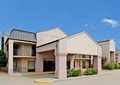 Quality Inn South image 1