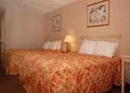 Quality Inn & Suites image 10