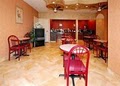 Quality Inn image 6