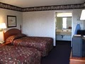 Red Carpet INN Motel image 2