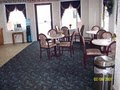 Red Carpet INN Motel image 6