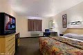 Red Roof Inn image 3