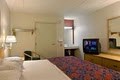 Red Roof Inn image 5