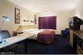 Red Roof Inn image 7
