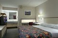 Red Roof Inn image 8