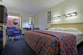 Red Roof Inn image 8