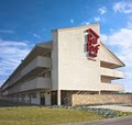 Red Roof Inn image 9